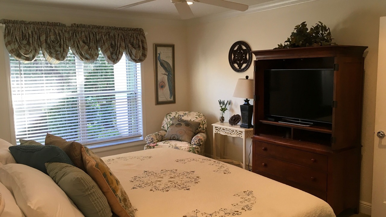 Photo of Bedroom in Virginia Trace