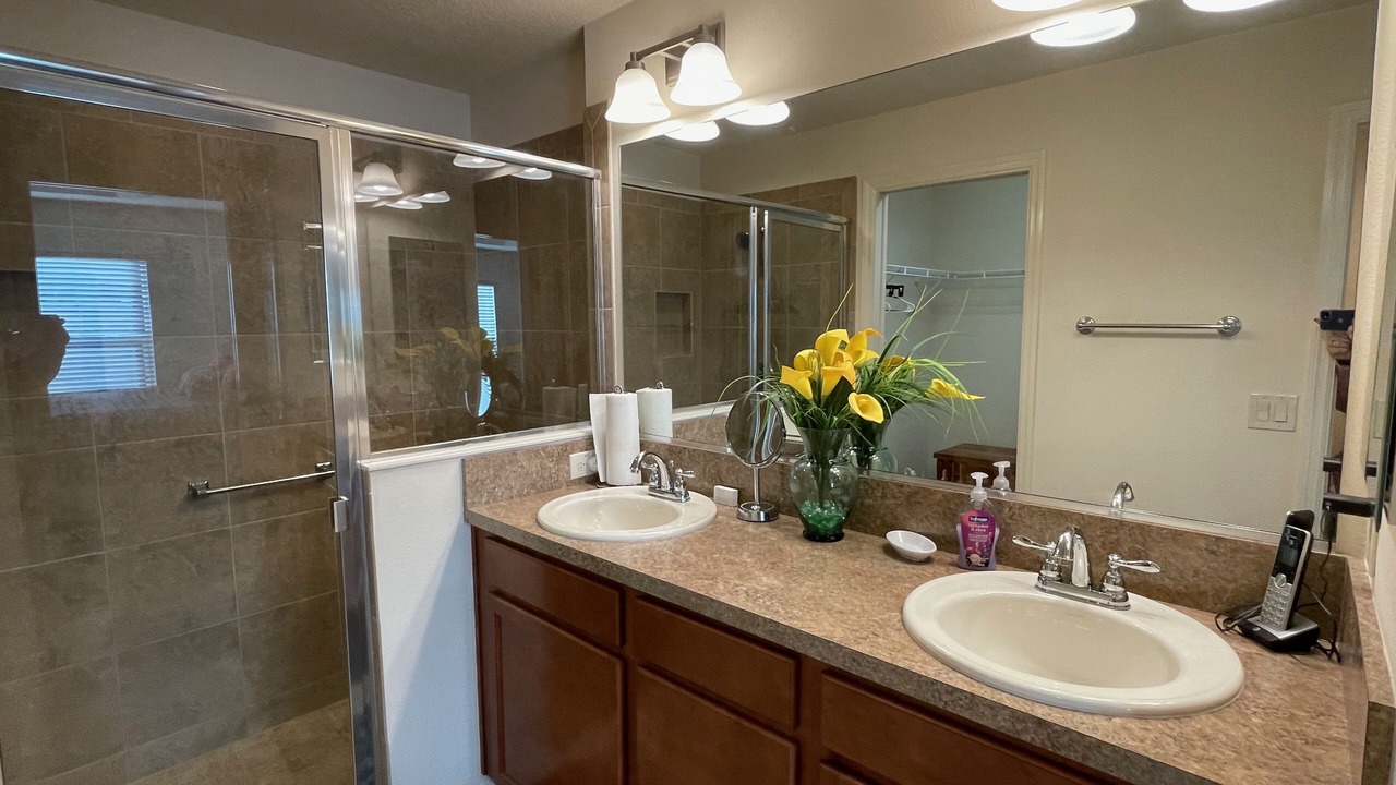 Photo of Bathroom in Summerfield