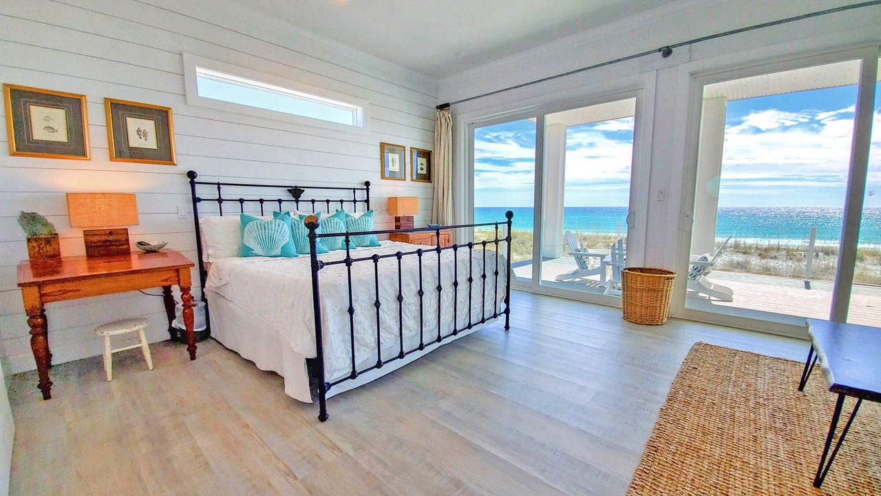 Photo of Bedroom in Pensacola Beach