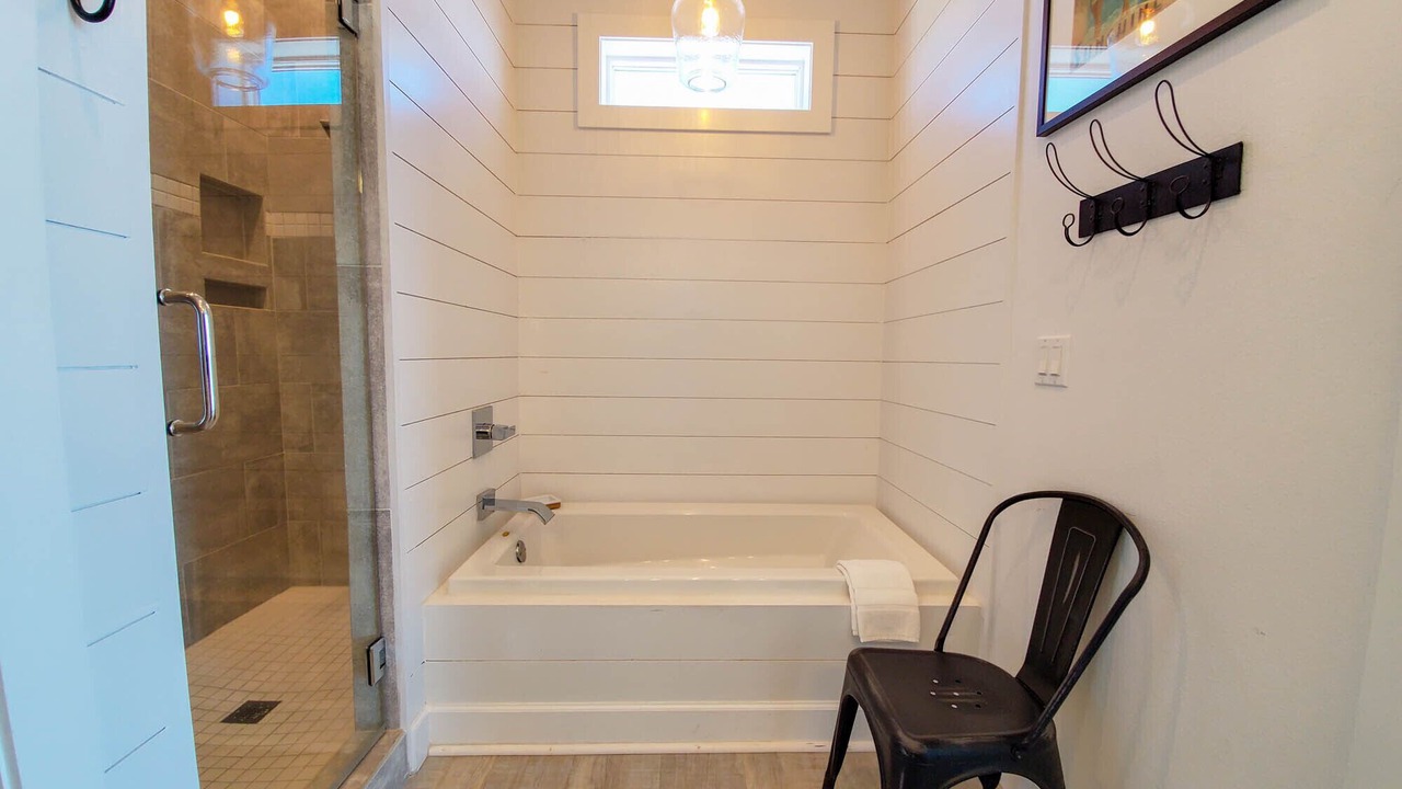Photo of Bathroom in Pensacola Beach