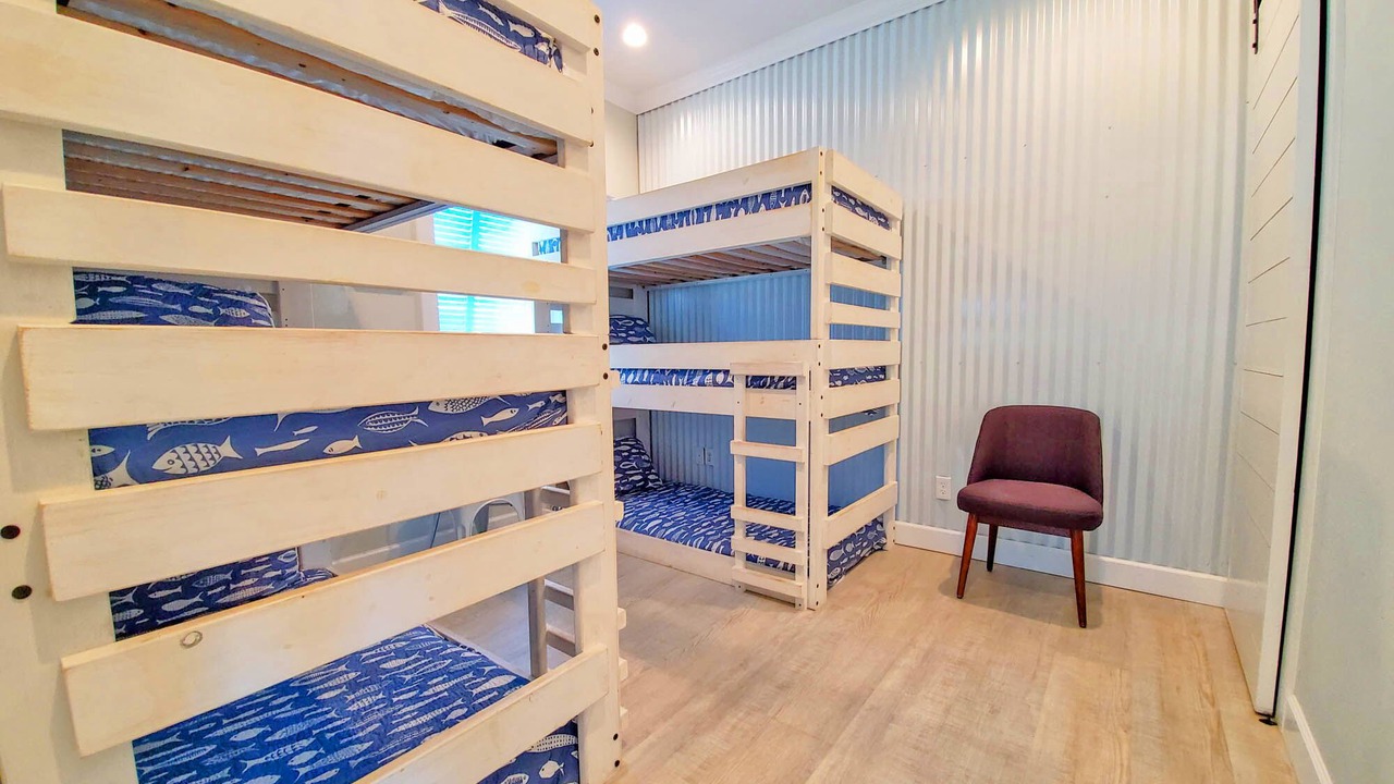 Photo of Bedroom in Pensacola Beach