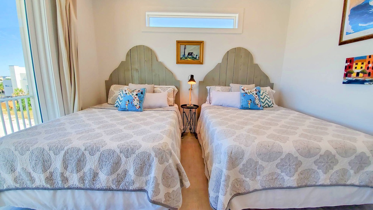Photo of Bedroom in Pensacola Beach