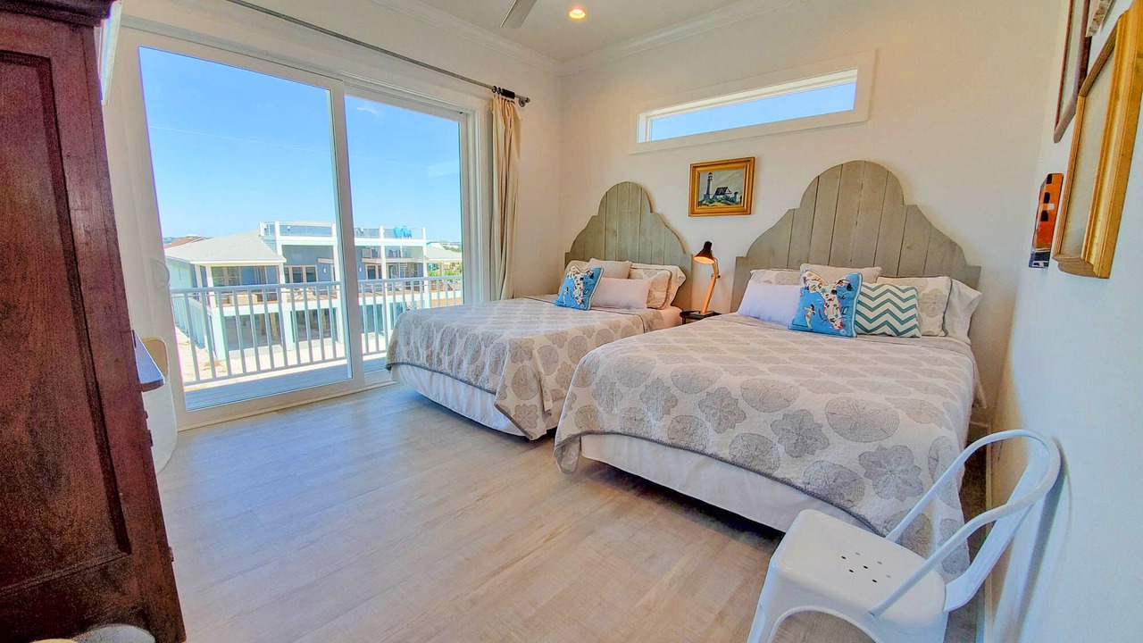 Photo of Bedroom in Pensacola Beach