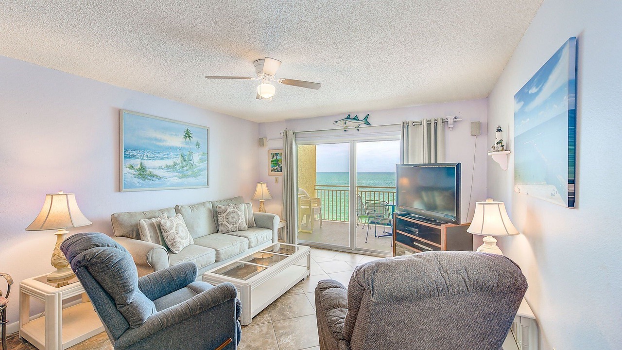 Photo of Livingroom in Redington Shores