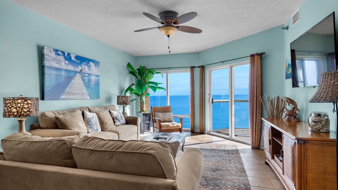 Photo of Livingroom in Pensacola Beach