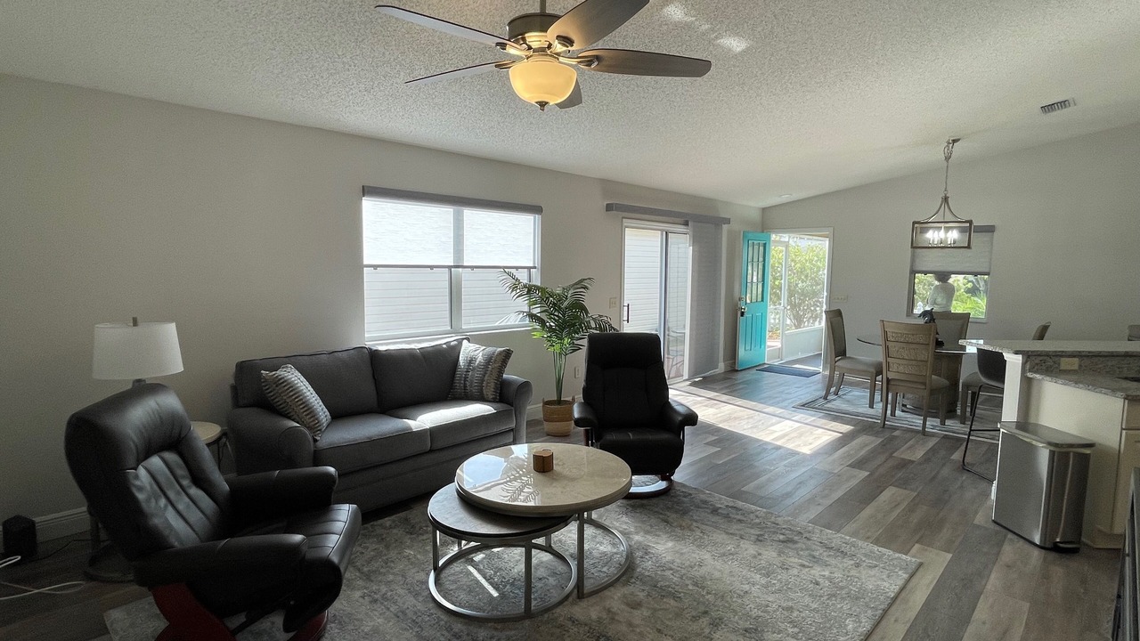 Photo of Livingroom in Lynnhaven