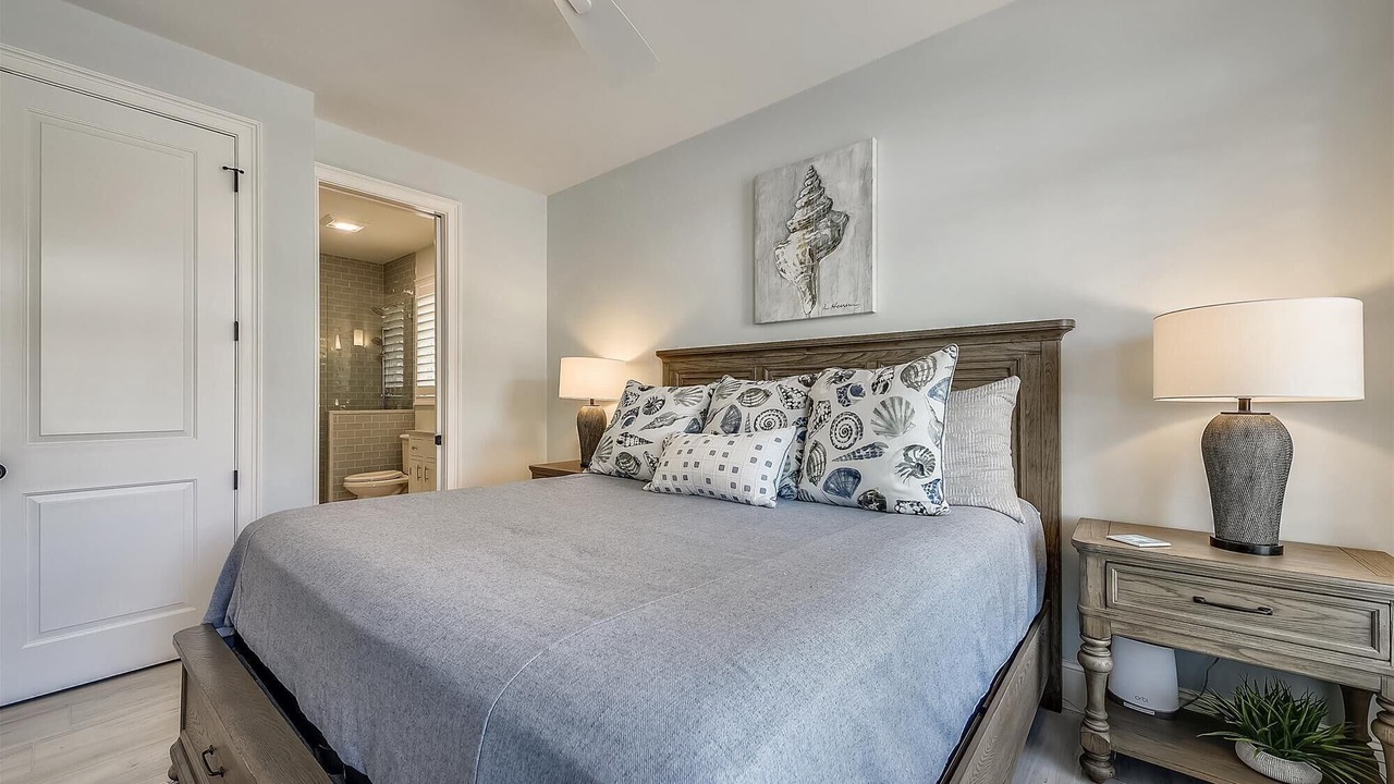Photo of Bedroom in Palmetto Dunes
