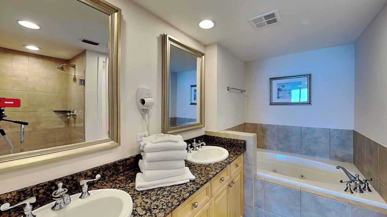 Photo of Bathroom in Pensacola Beach