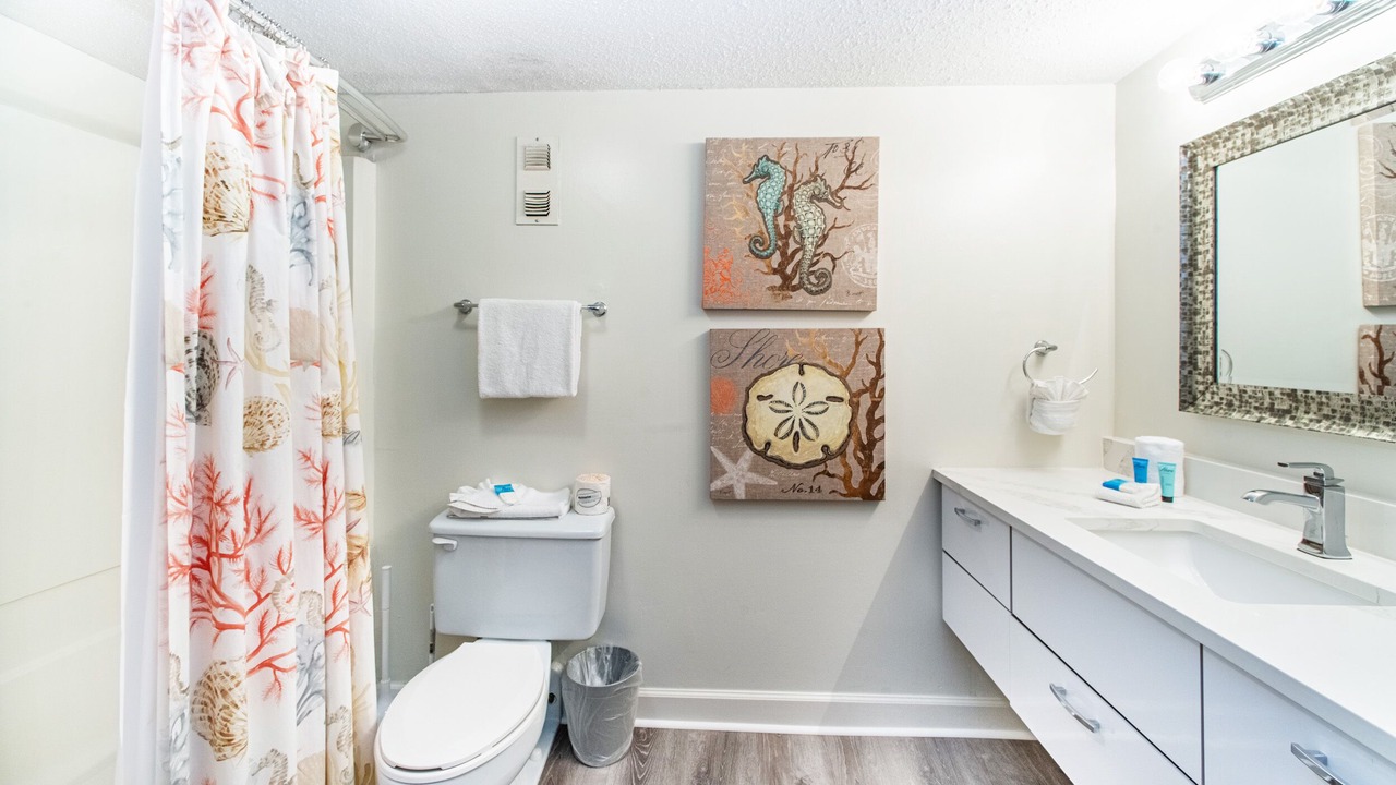 Photo of Bathroom in Holiday Isle