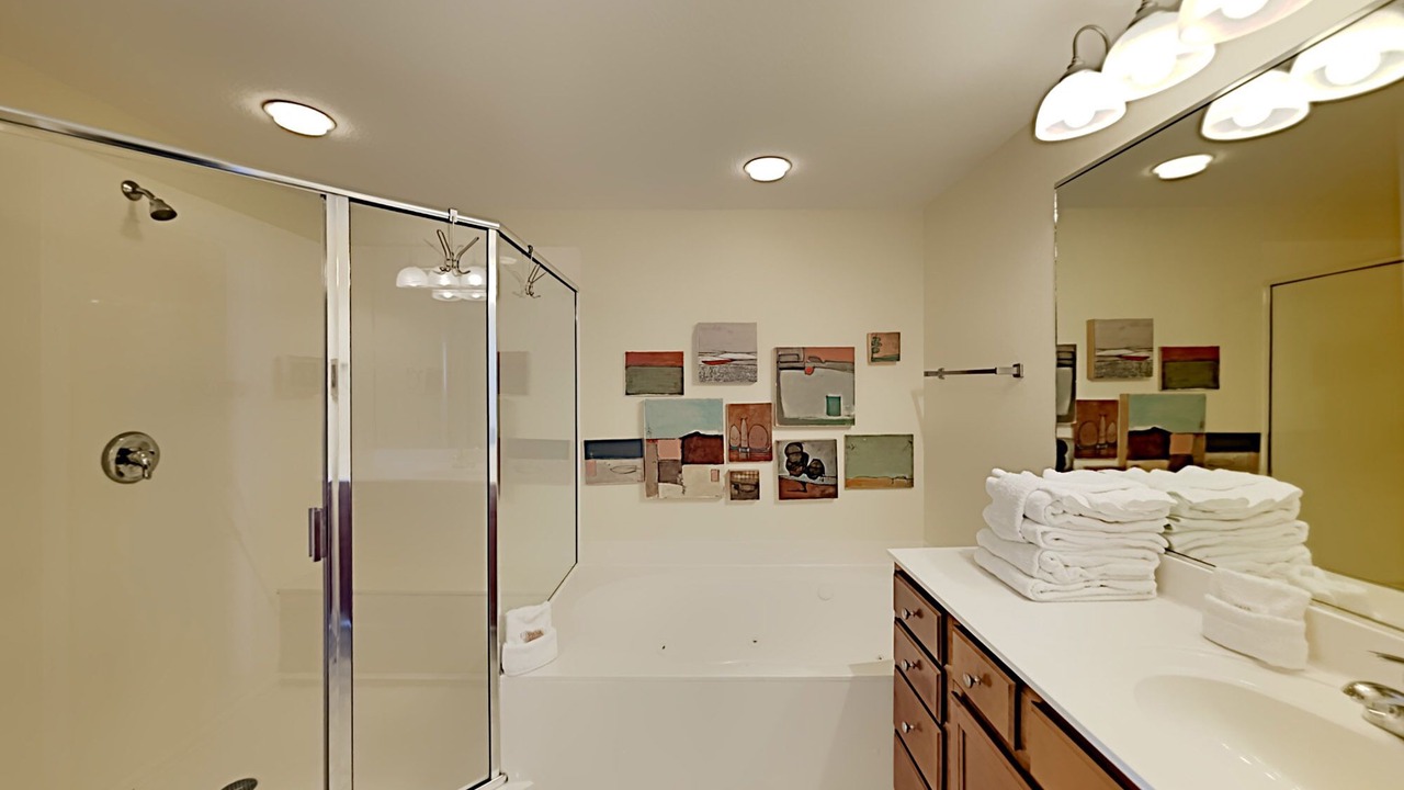 Photo of Bathroom in Pensacola Beach
