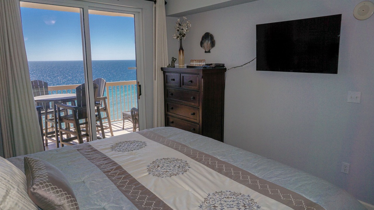 Photo of Bedroom in Panama City Beach