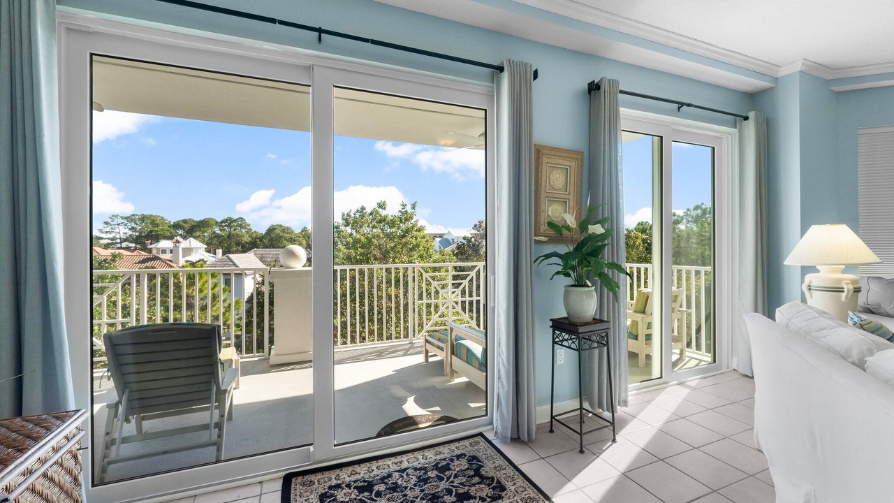 Photo of Livingroom in Santa Rosa Beach