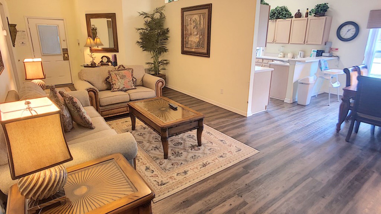 Photo of Livingroom in Bay Lake