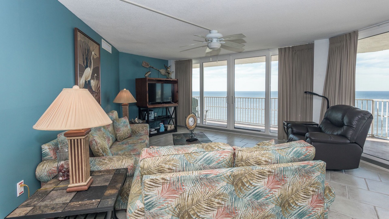 Photo of Livingroom in Thomas Drive