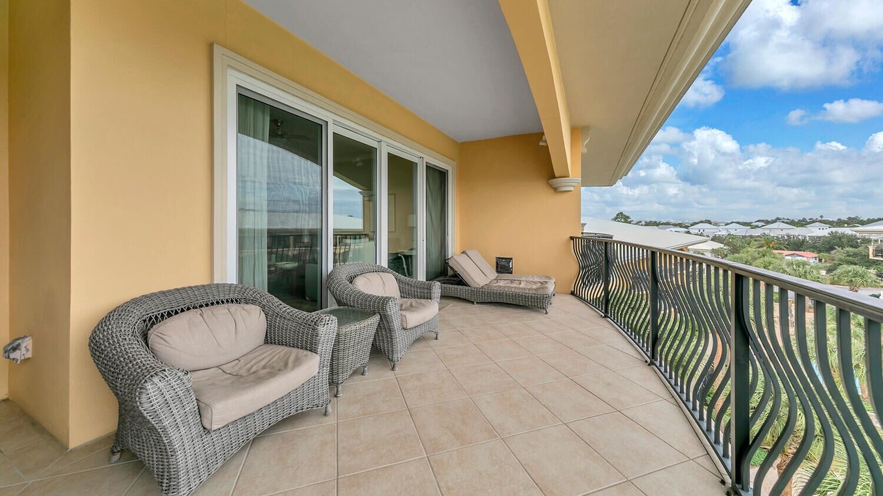 Photo of Patio Balcony in Santa Rosa Beach