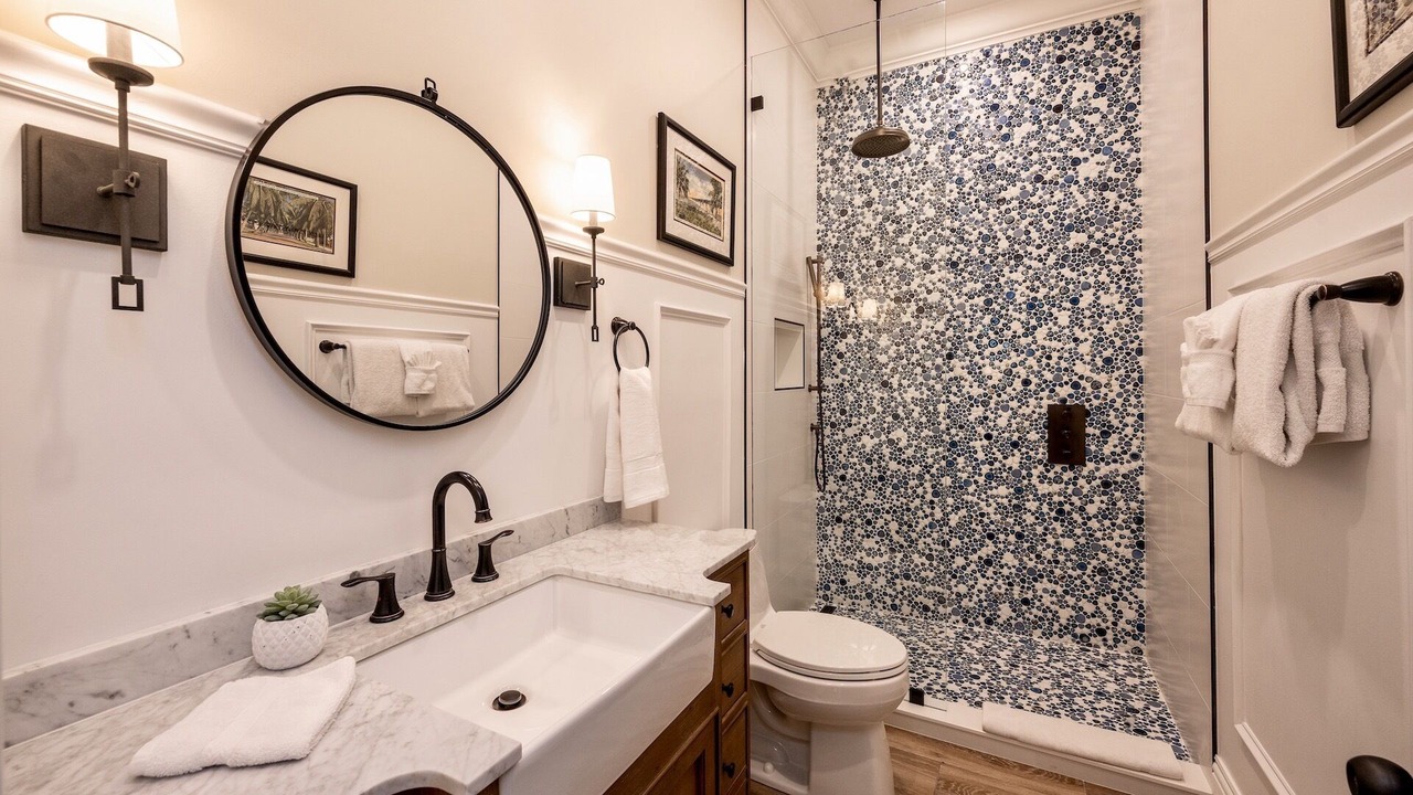 Photo of Bathroom in Bahama Village