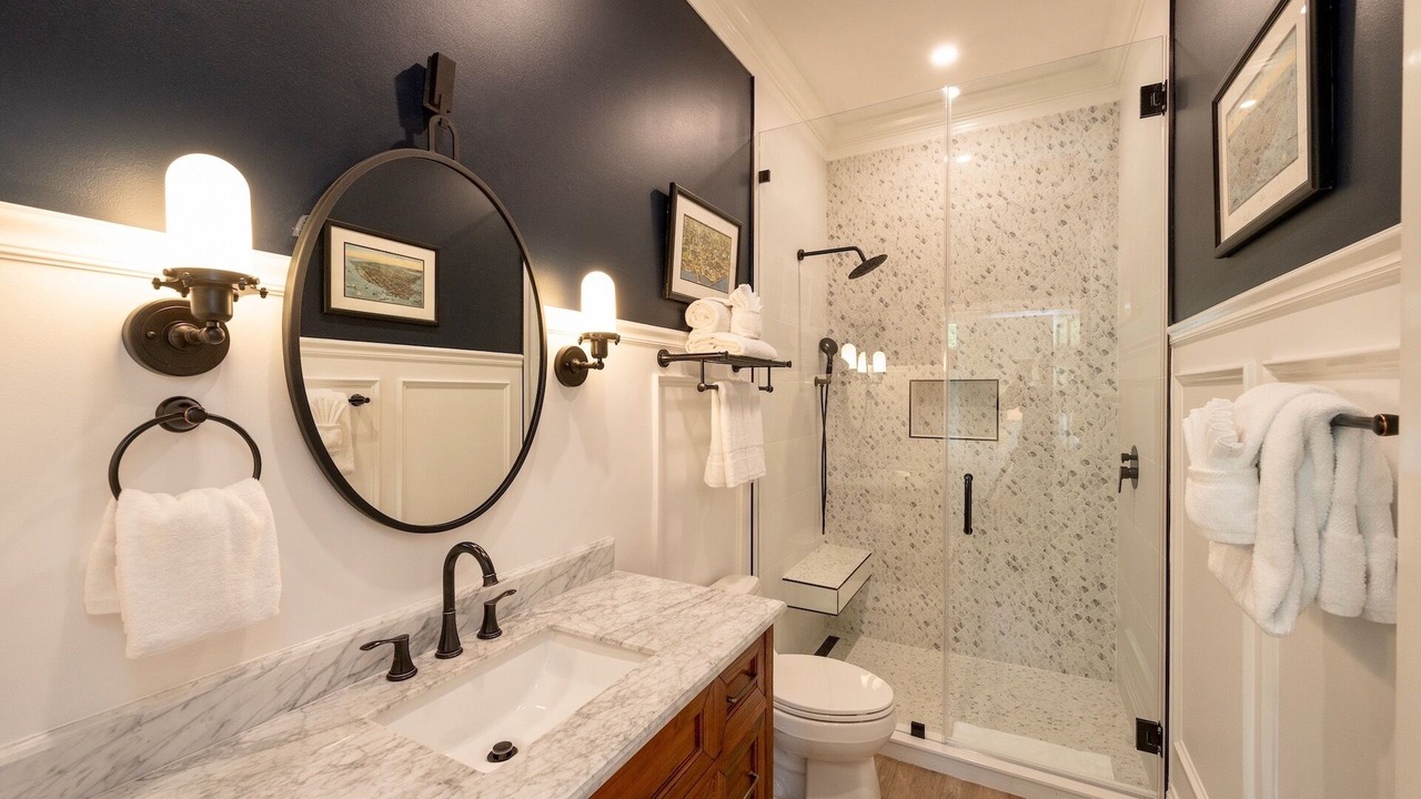 Photo of Bathroom in Bahama Village