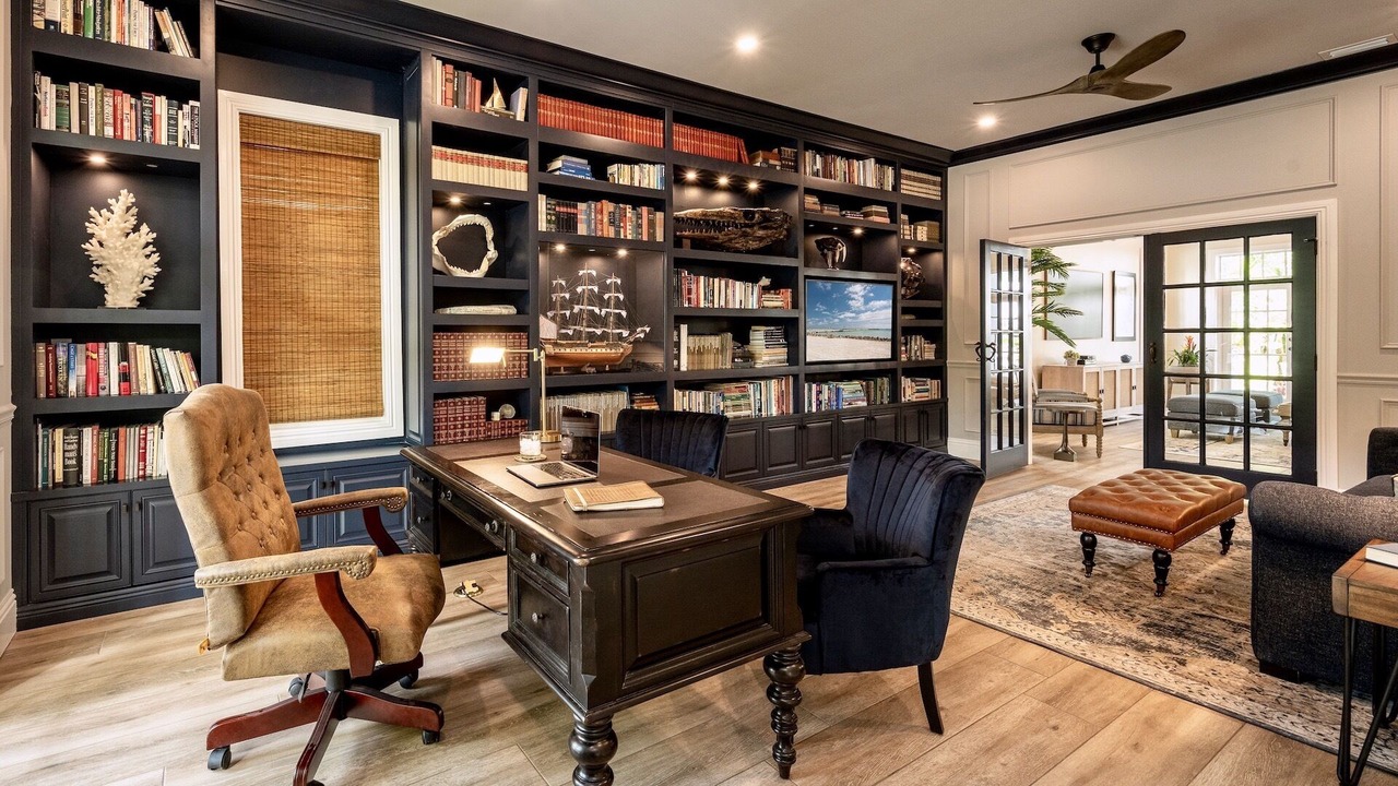 Photo of Bedroom in Bahama Village