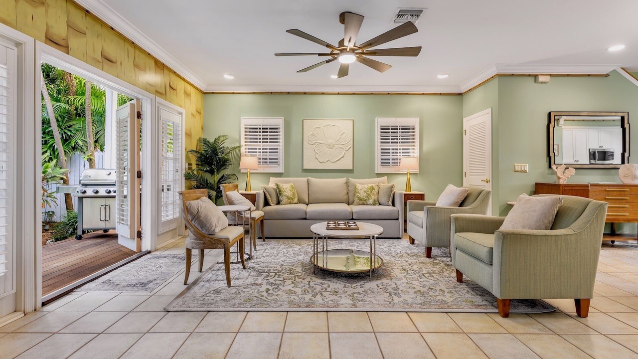 Photo of Livingroom in Bahama Village