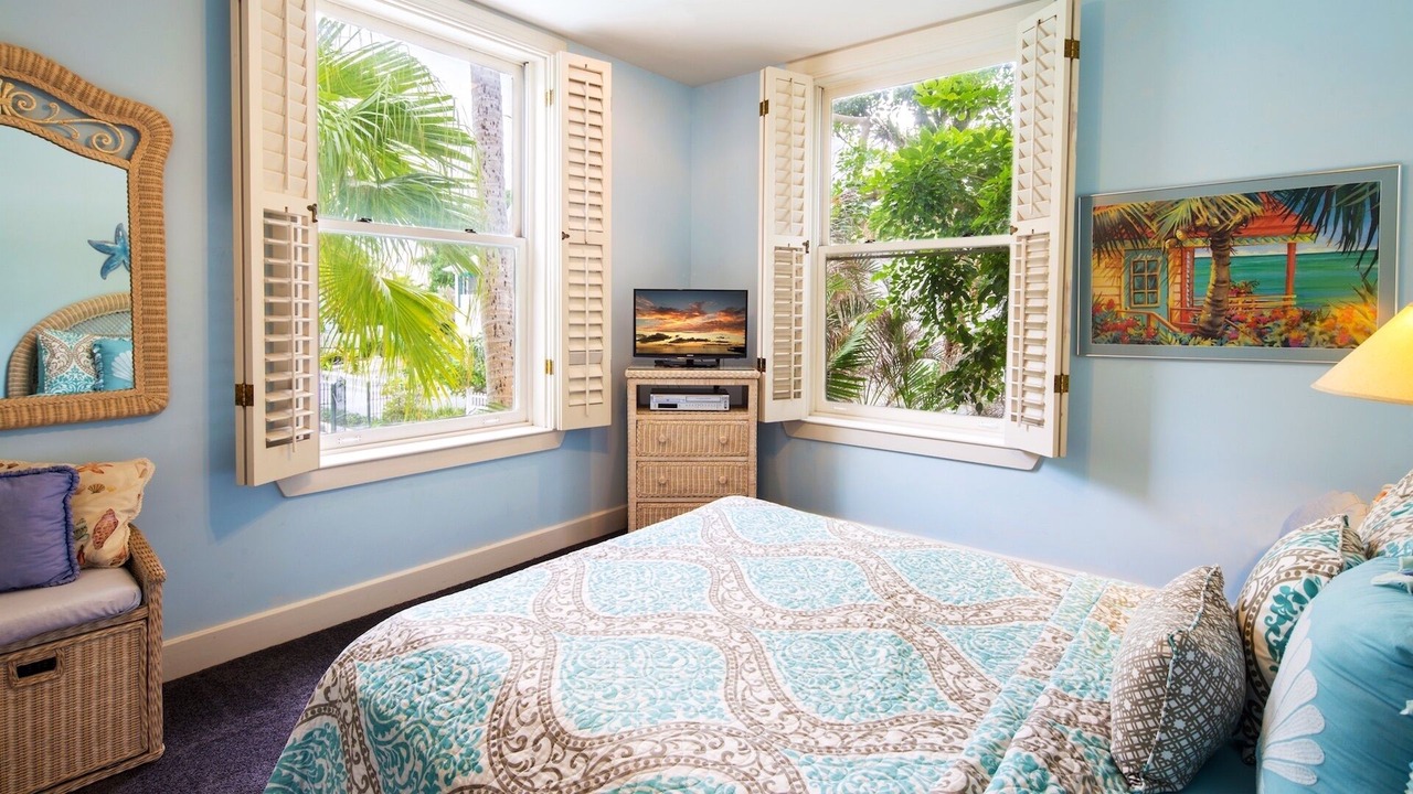 Photo of Bedroom in Truman Annex
