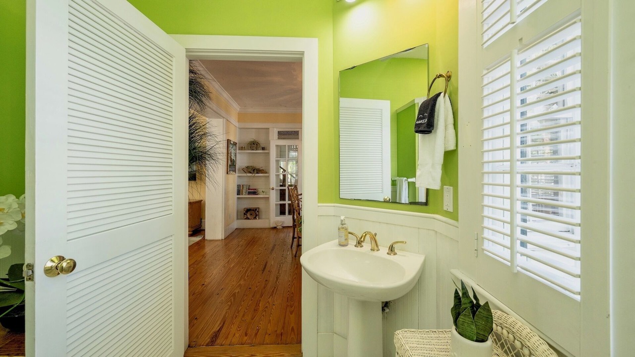 Photo of Bathroom in Old Town