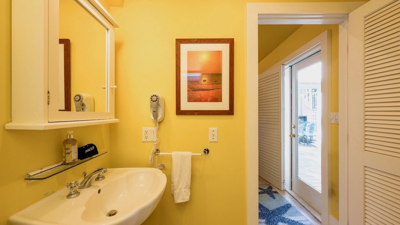 Photo of Bathroom in Old Town