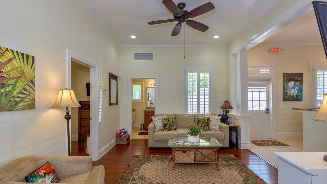 Photo of Bedroom in Downtown