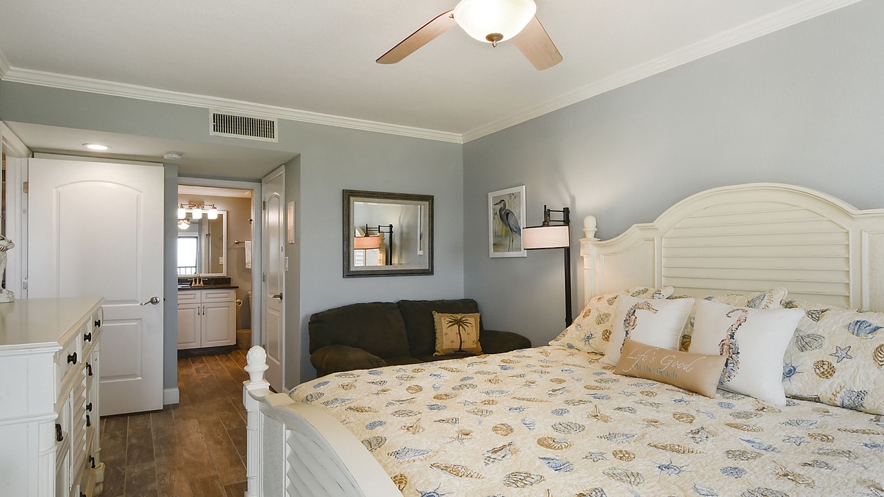 Photo of Bedroom in Sunset Beach