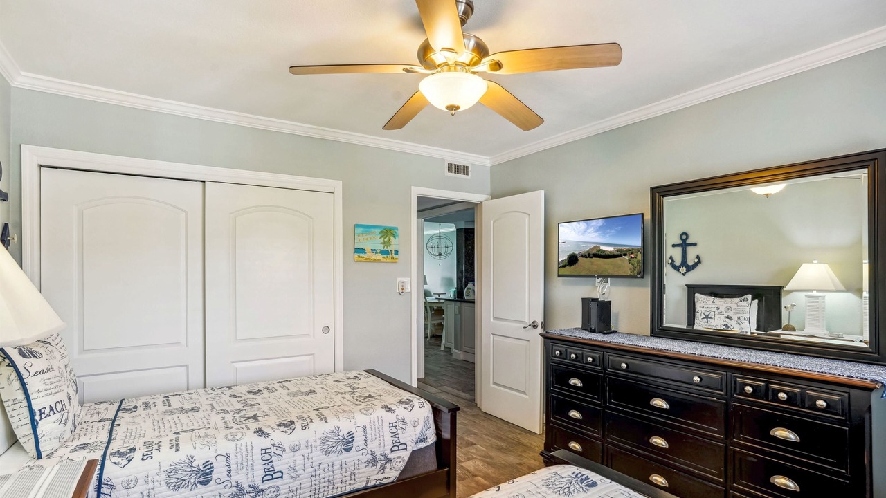 Photo of Bedroom in Sunset Beach