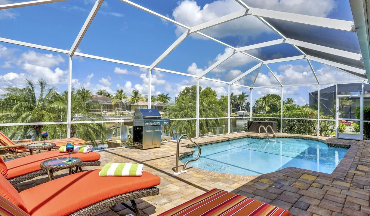 Photo of Outdoor in Pelican
