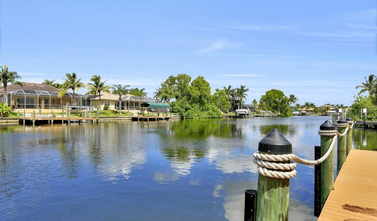 Photo of Outdoor in Pelican