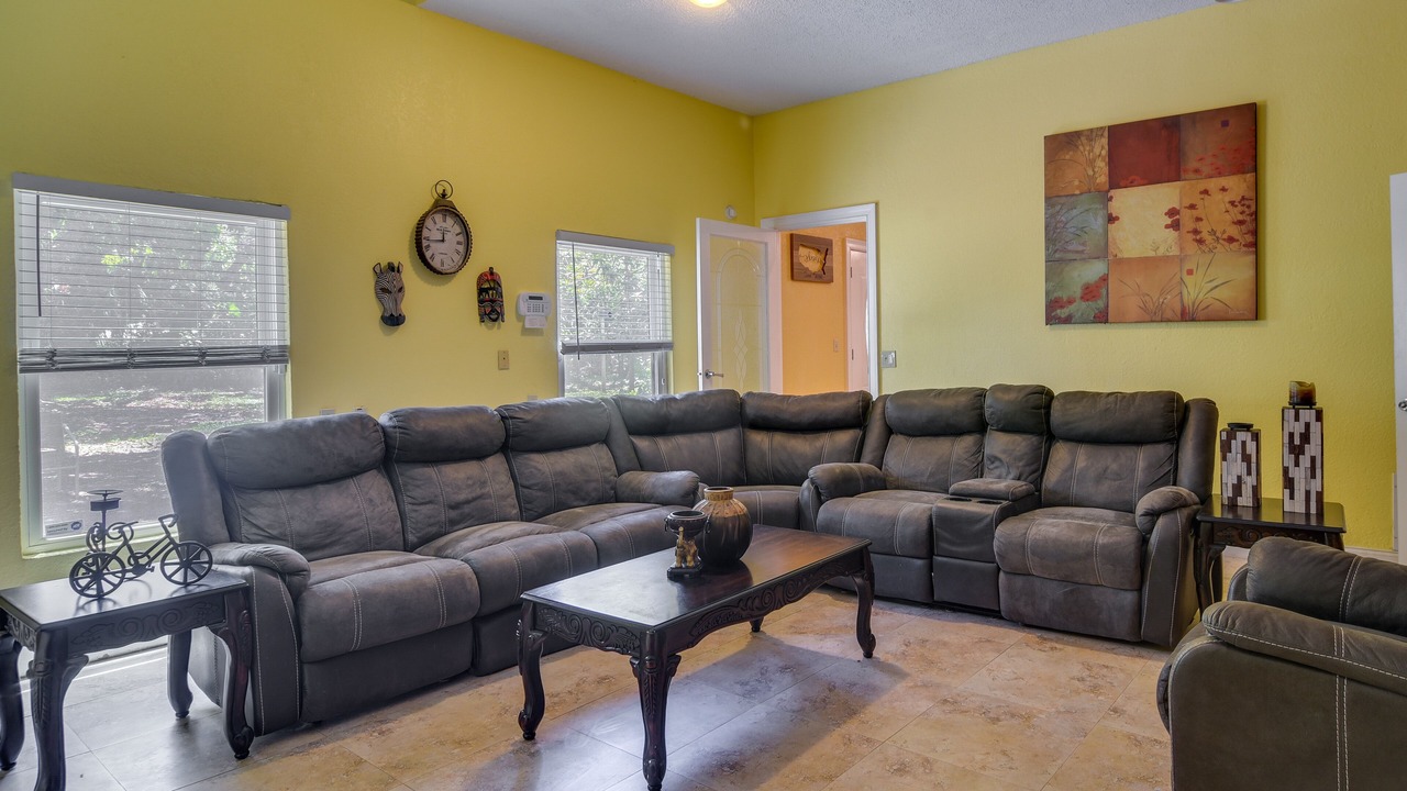 Photo of Bedroom in Pinellas Point