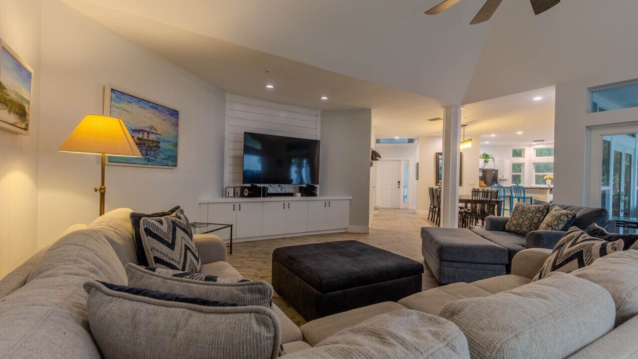 Photo of Livingroom in North Captiva