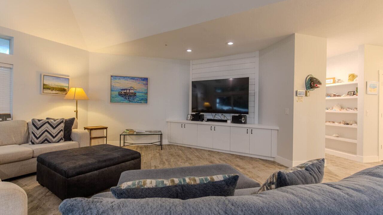 Photo of Livingroom in North Captiva