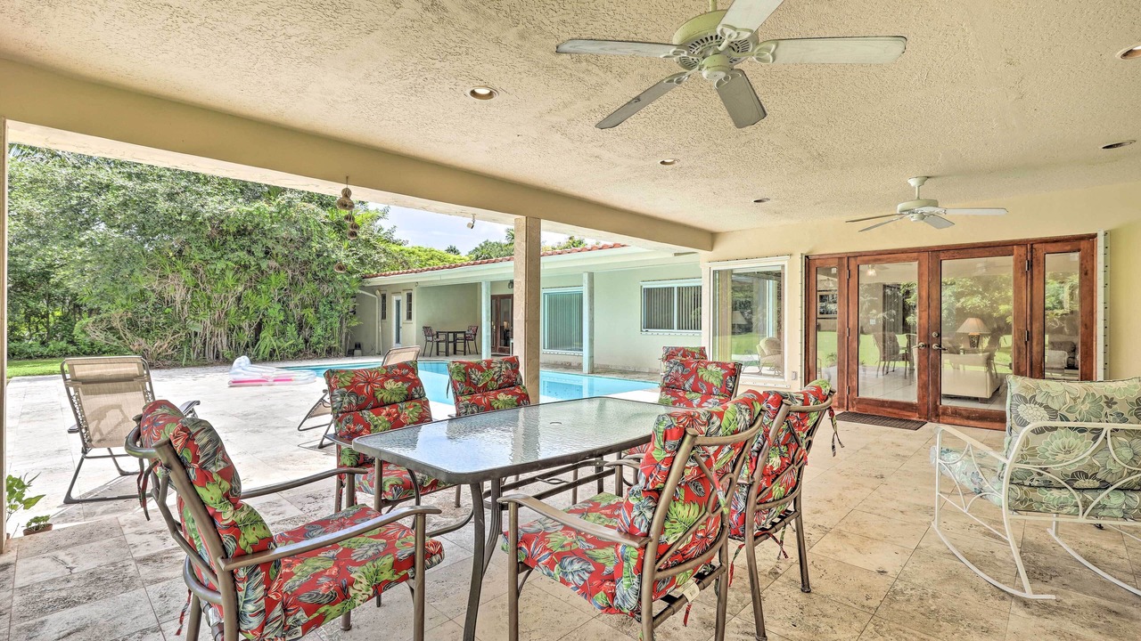 Photo of Outdoor in Pinecrest