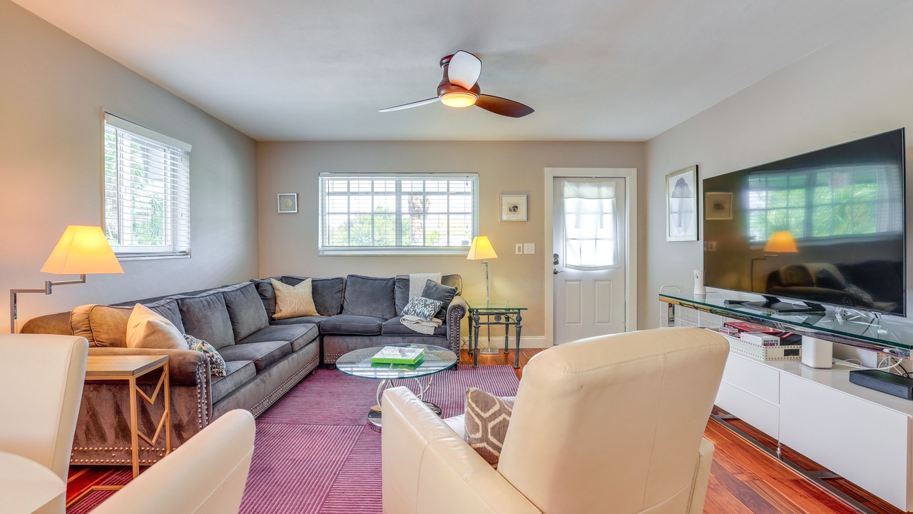 Photo of Livingroom in Singer Island