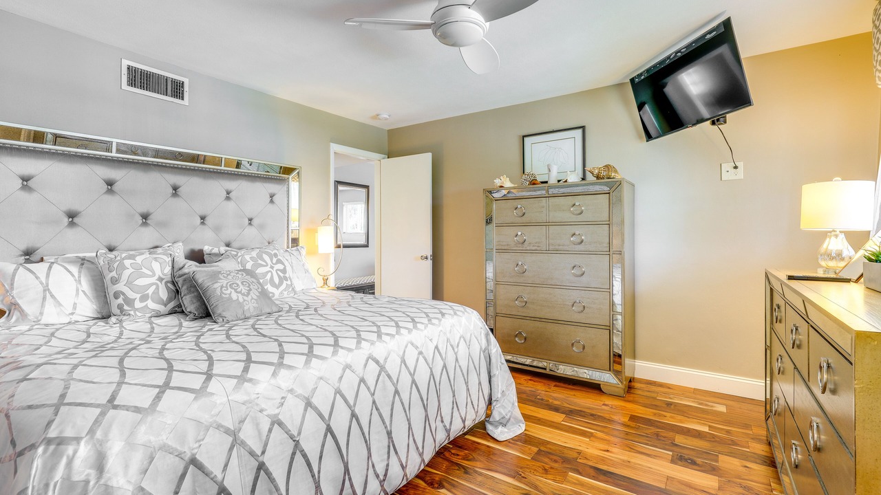 Photo of Bedroom in Singer Island