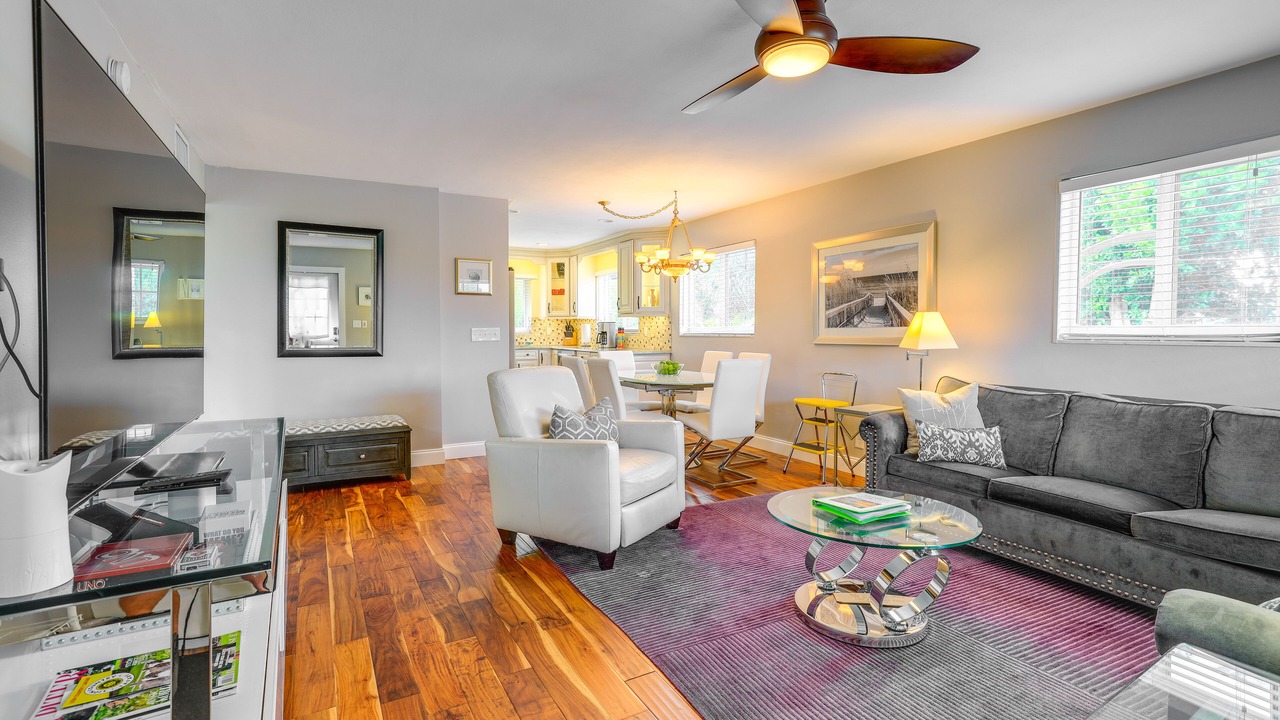 Photo of Livingroom in Singer Island