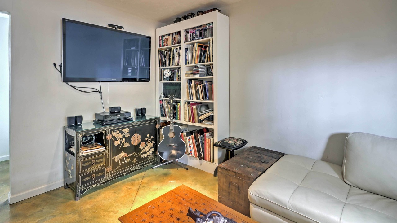 Photo of Livingroom in South Sarasota