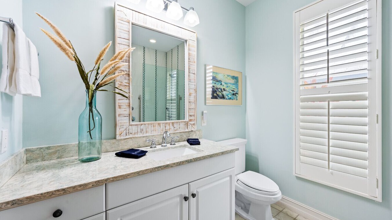Photo of Bathroom in Naples Park