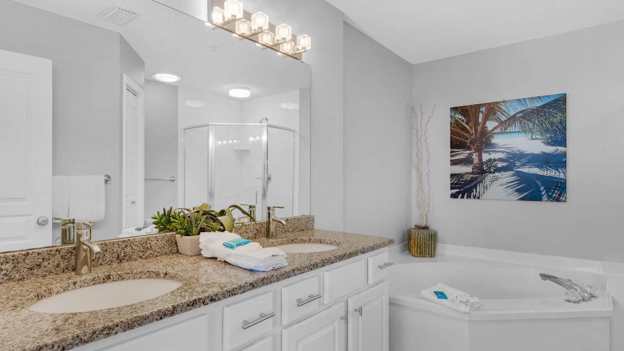 Photo of Bathroom in Avalon Beach Estates