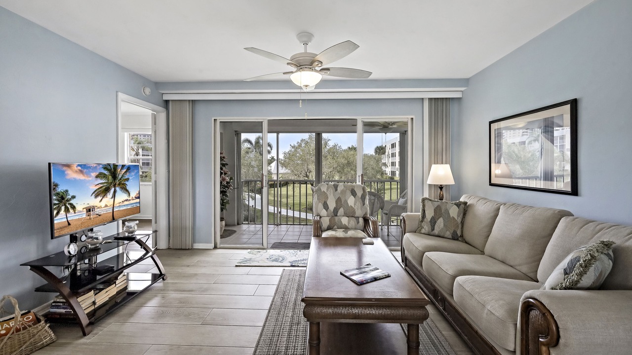 Photo of Livingroom in Marco Island