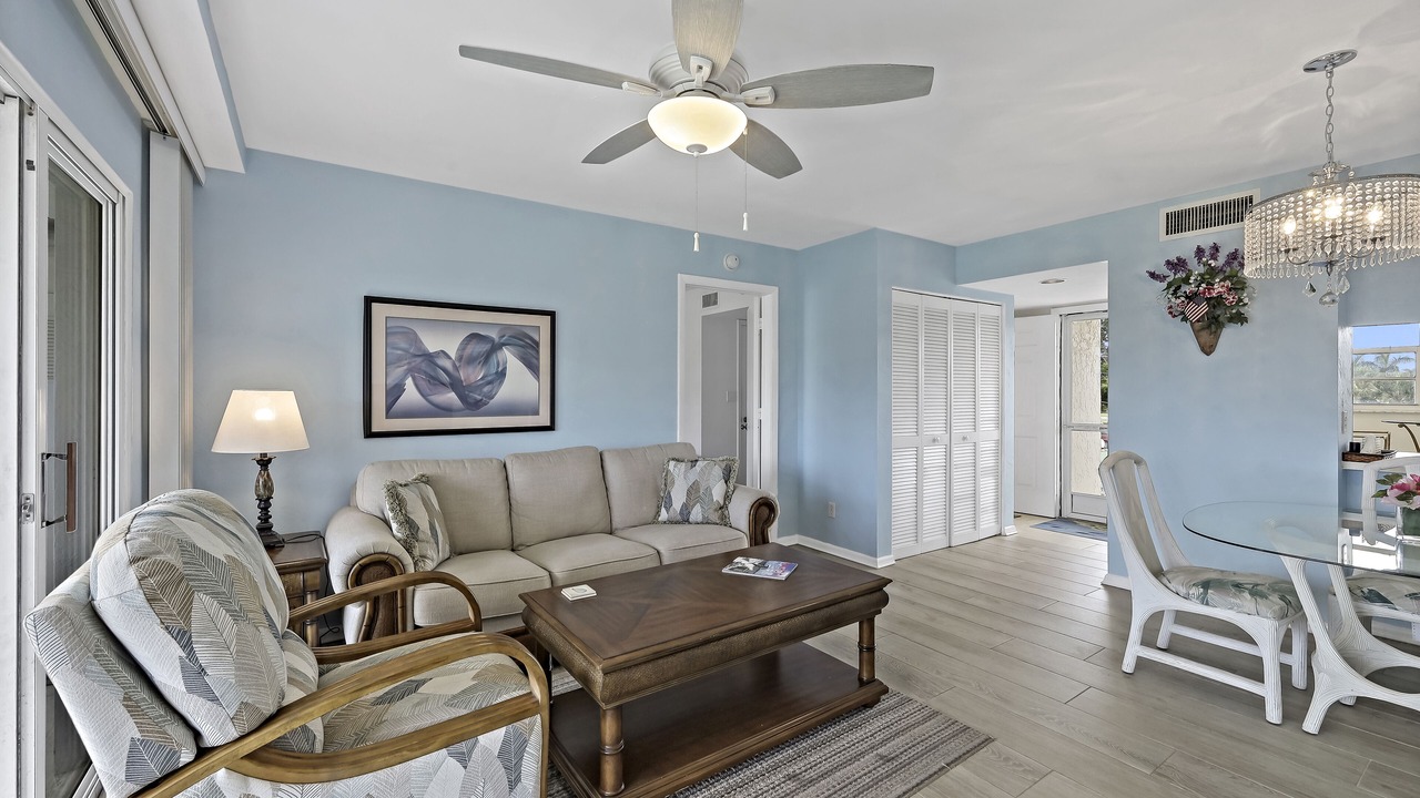 Photo of Livingroom in Marco Island