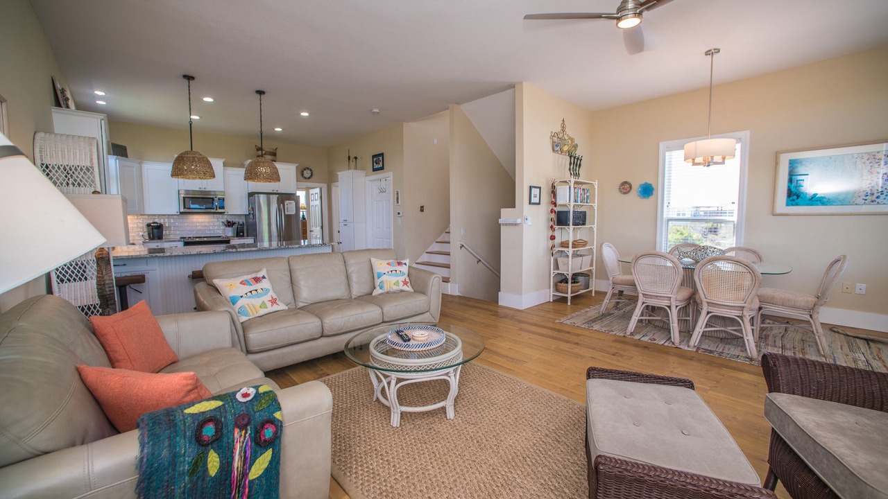 Photo of Livingroom in Cape San Blas