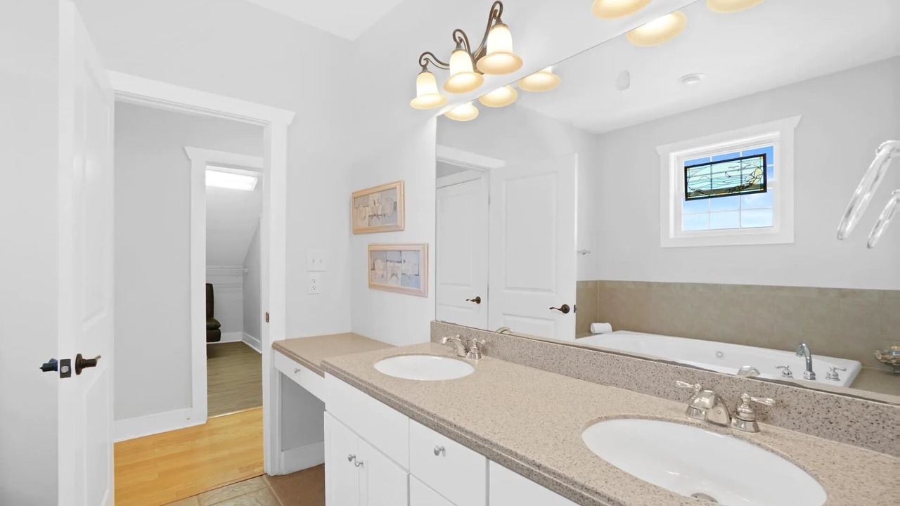 Photo of Bathroom in Seagrass