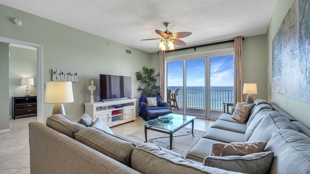 Photo of Livingroom in Ono Island