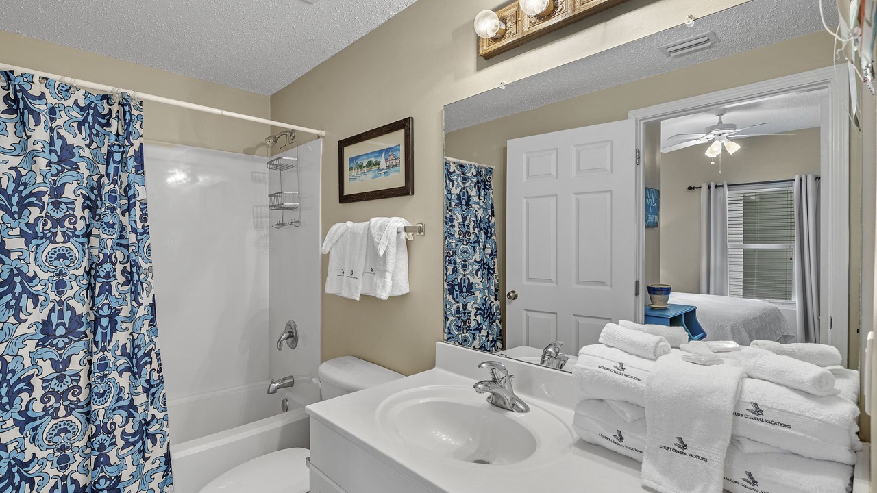 Photo of Bathroom in Ono Island