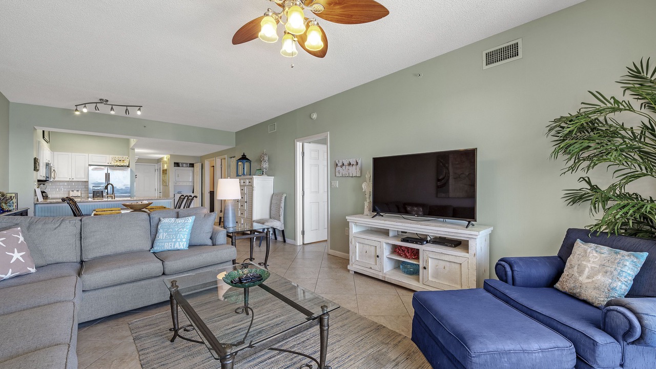 Photo of Livingroom in Ono Island