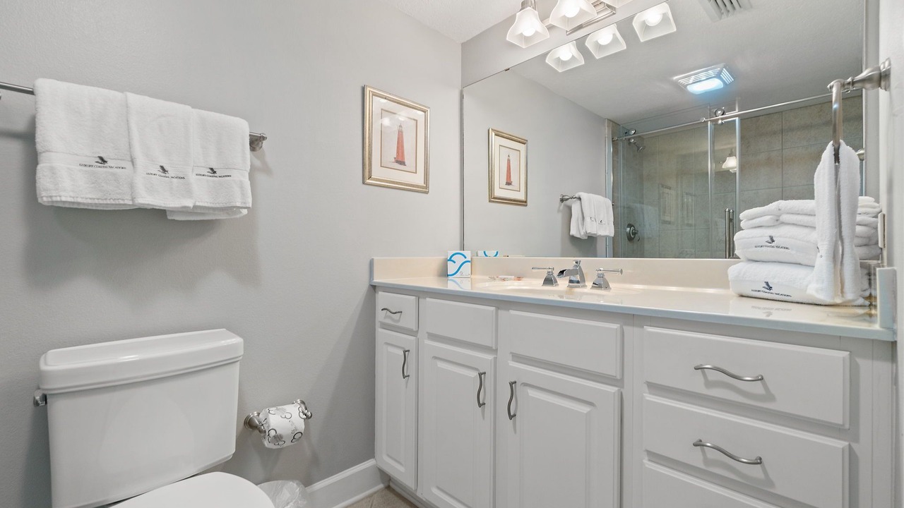 Photo of Bathroom in Ono Island