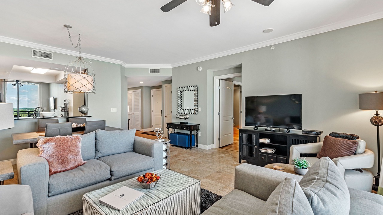 Photo of Livingroom in Ono Island